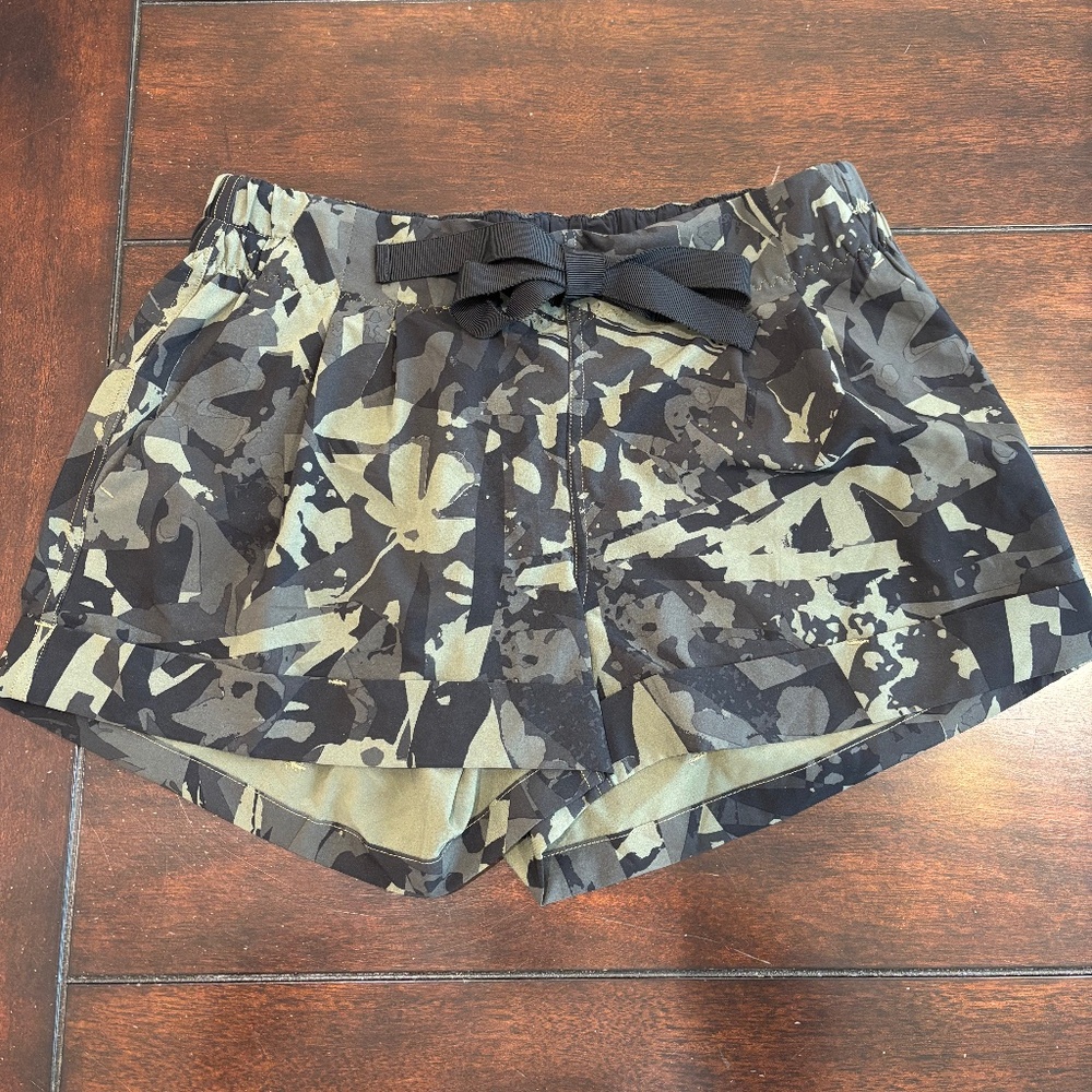 Lululemon shorts